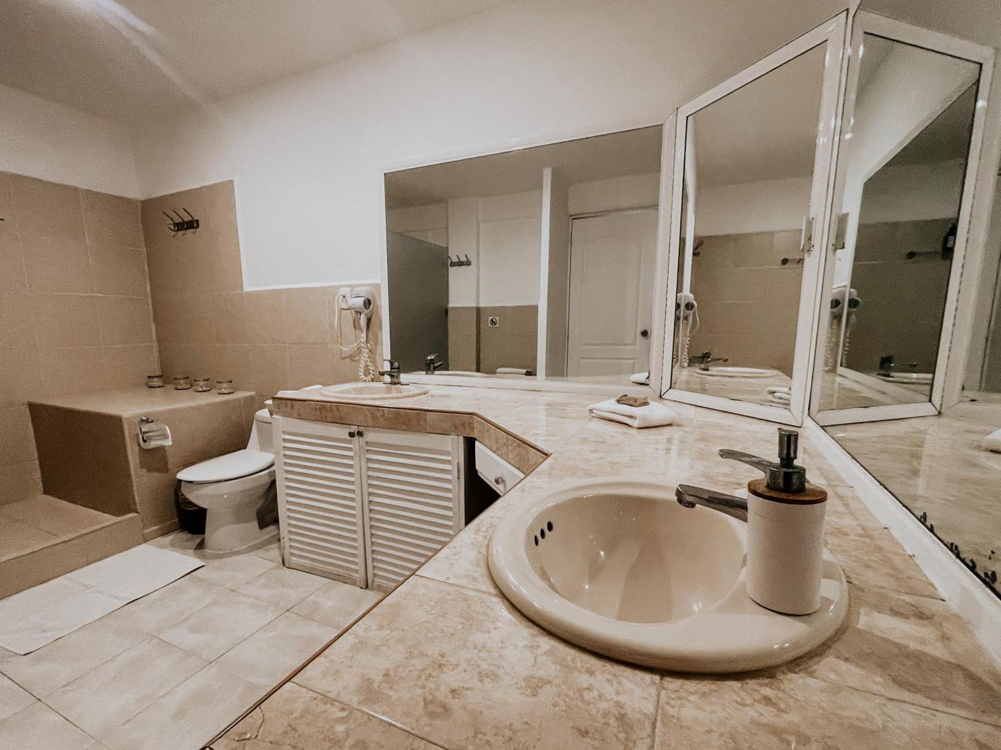 Che Suites Playa Adults Only ปลายาเดลการ์เมน ภายนอก รูปภาพ